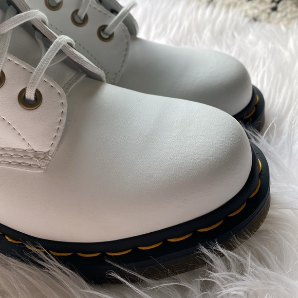 SALE!! DR MARTENS 1460 Vegan Combat Boots white black - Picture 5 of 9